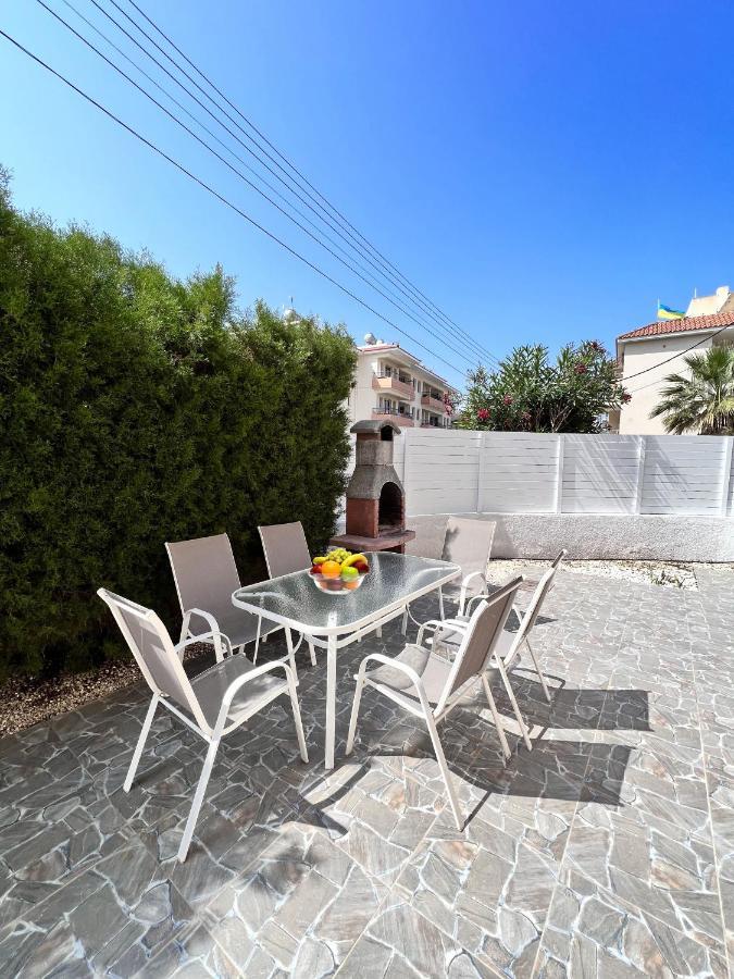 Pafia Sunbeach Townhouse Paphos Exteriör bild