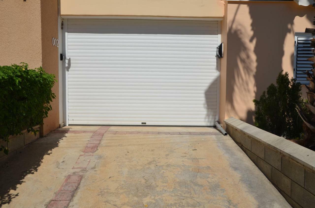 Pafia Sunbeach Townhouse Paphos Exteriör bild